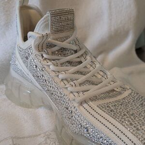 Steve Madden Maxima White Rhinestones